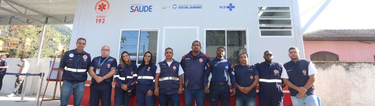 Equipe do SAMU-RJ na base Vargem Grande